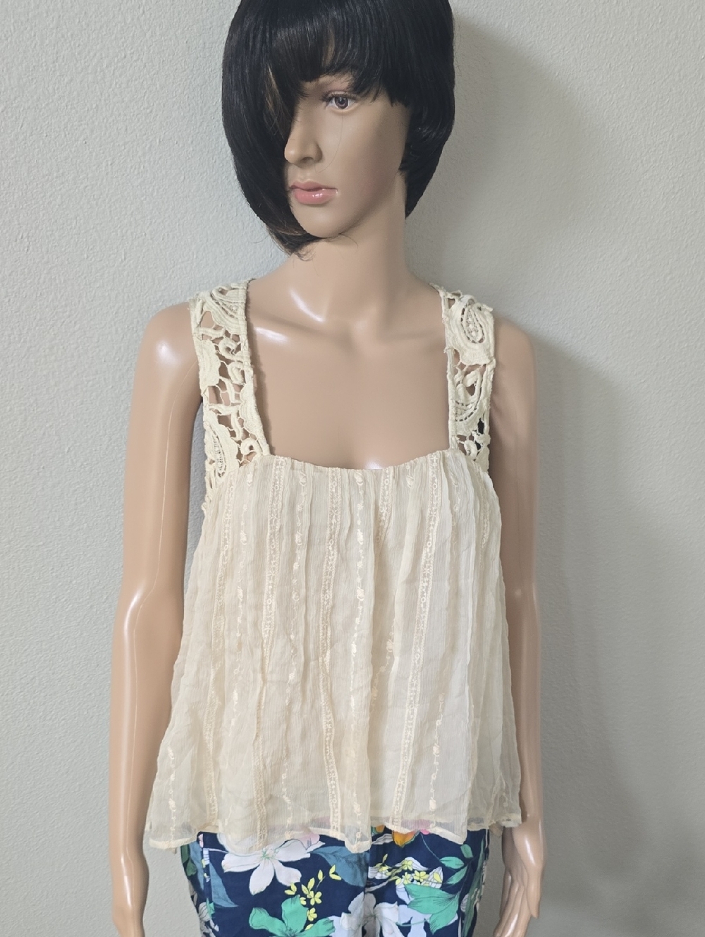 Tj COLLECTION Ivory Lace-Trim Blouse